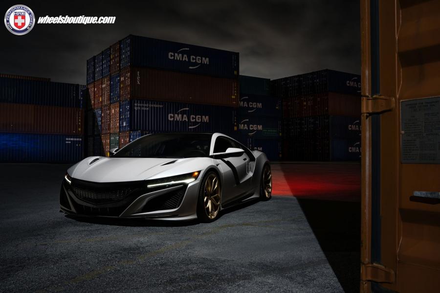  Acura NSX on HRE Wheels (P201) 2016 года  (фото 10 из 10)